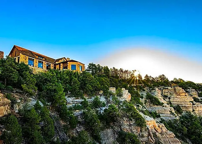 Hotel Grand Canyon Lodge-north Rim 3*